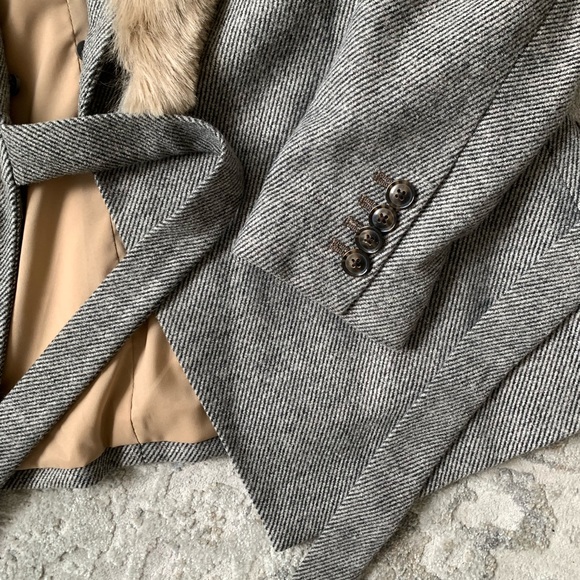 Banana Republic Wool Blazer with Removable Faux Fur - Picture 5 of 13